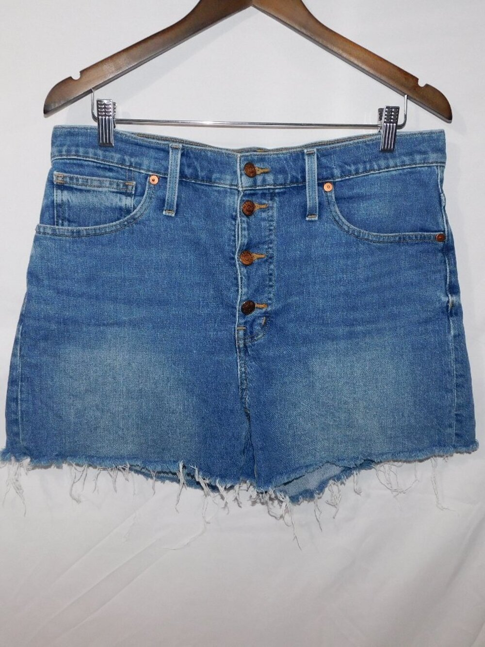 Madewell High Rise / Waisted Button Fly Blue Denim Jean Shorts Womens 30 Raw Hem